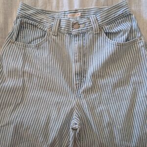 Levi's Cinch Baggy Light Blue and White Striped High Rise Jeans